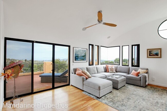 Foto del edificio - 5 br, 4 bath House - 2664 Montrose Place