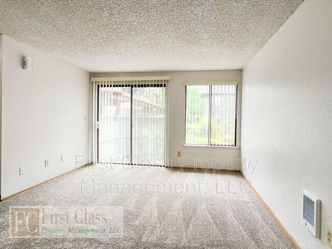 Foto del edificio - 4776 SW MURRAY Blvd