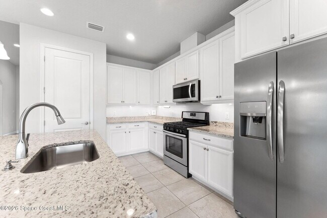 Building Photo - 7440 Jazero Pl