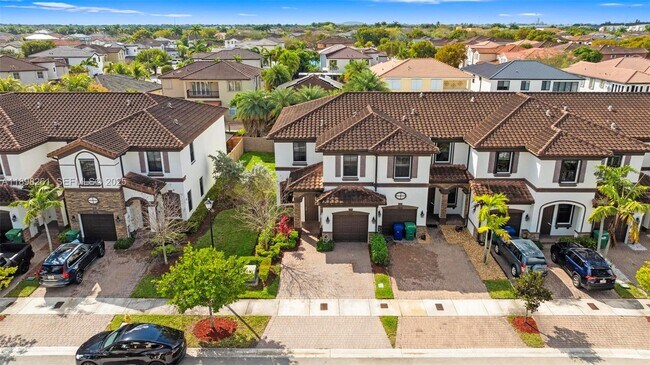 Foto del edificio - 9000 NW 183rd St