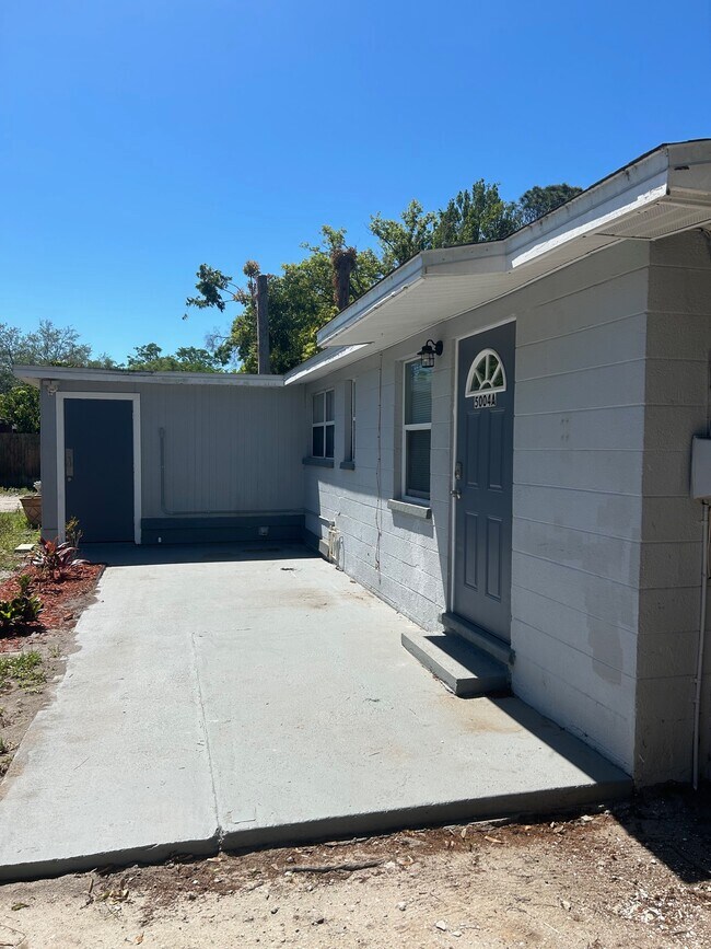 Foto del edificio - 5004 20th Street Ct E