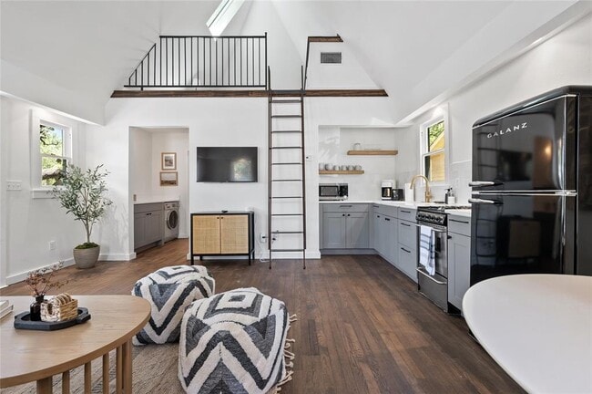 Foto del edificio - 1507 Drake Ave