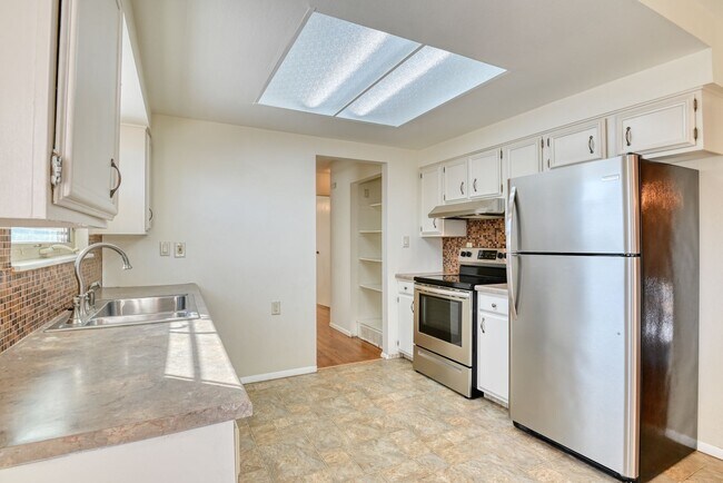 Foto del edificio - Cute 3 Bedroom House in the Widefield Area