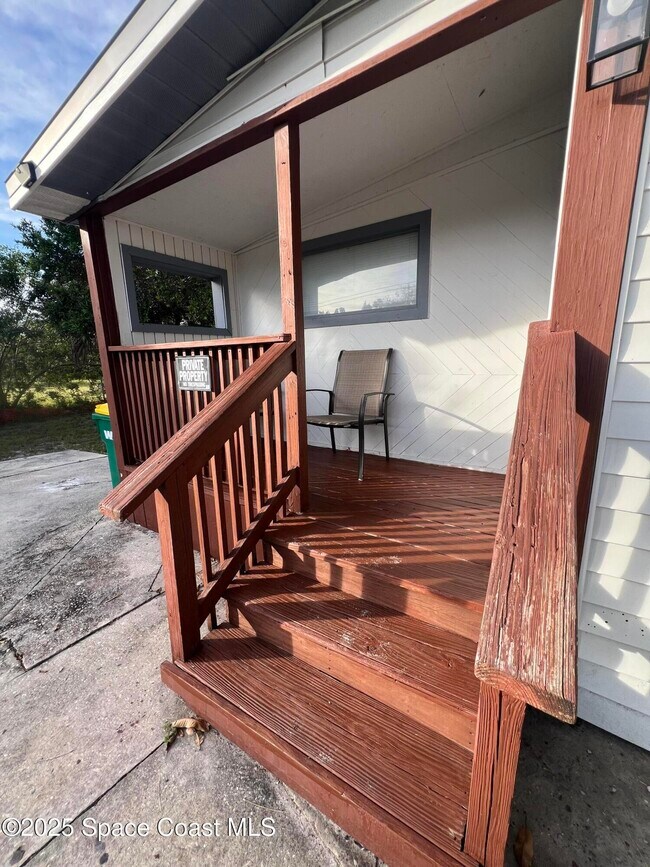 Foto del edificio - 1616 Terrace St