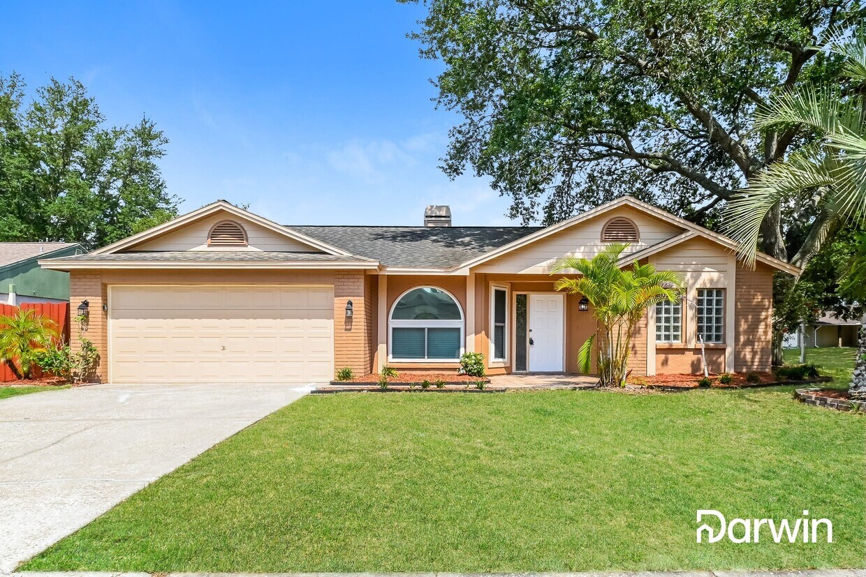Primary Photo - 1601 LOGHILL PL, BRANDON, FL 33510