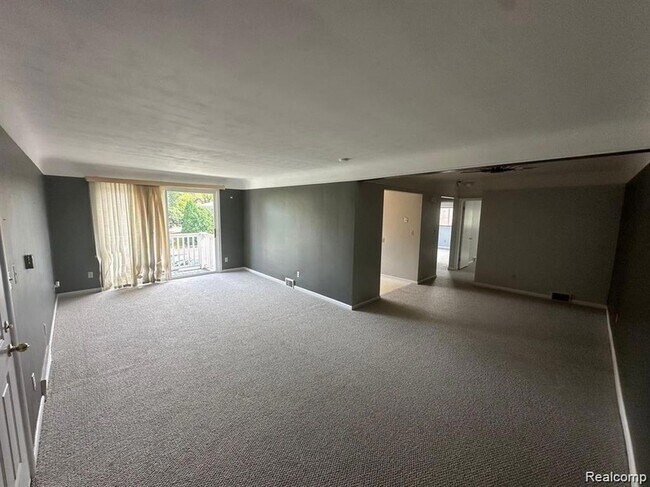 Foto del edificio - 487 N Eton St