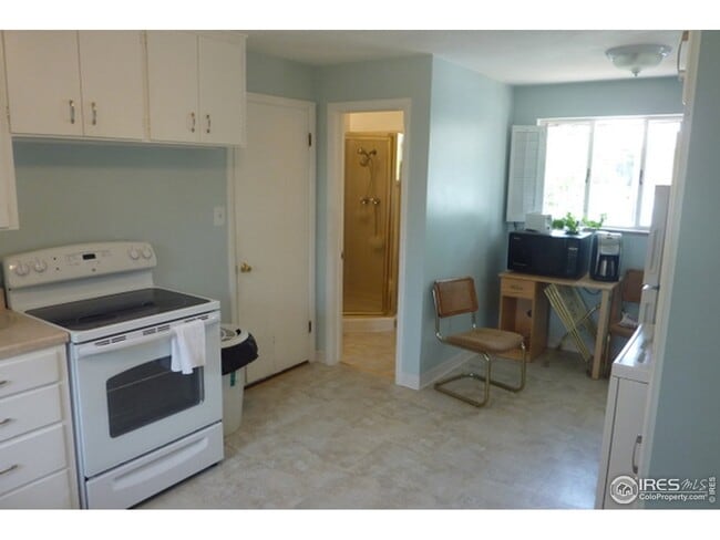 Photo - 1205 E Ridge Ave House