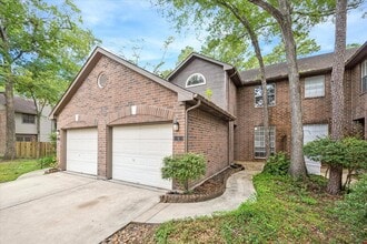 Building Photo - 9 E Willowood Ct