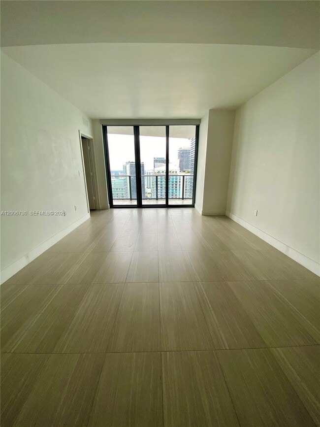 Foto del edificio - 1300 S Miami Ave
