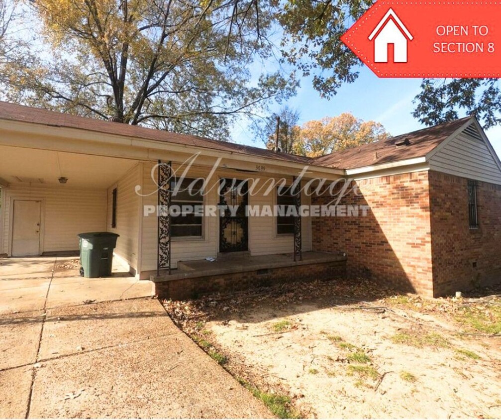 Foto principal - Charming 3 bed 1.5 bath home - Open to Sec...