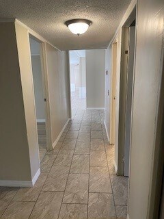 Foto del edificio - 8638 Gibson Oaks Dr