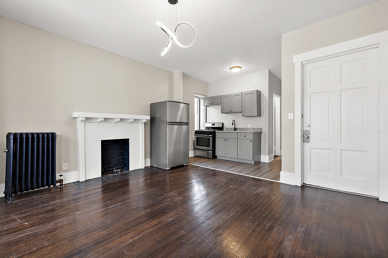 Building Photo - 68 E Willis St