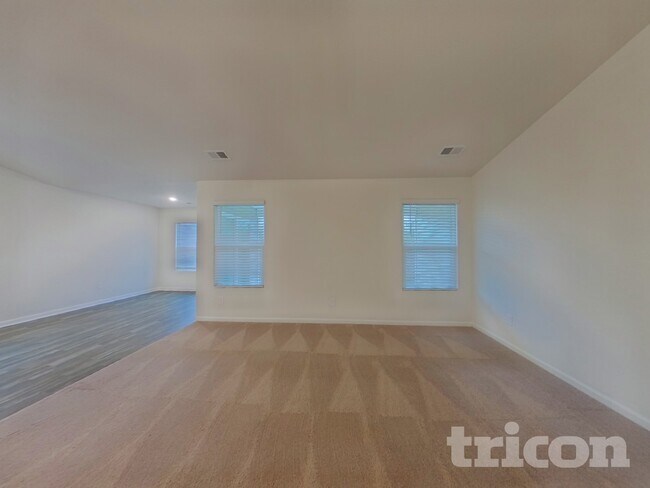 Foto del edificio - 202 Sundew Rd