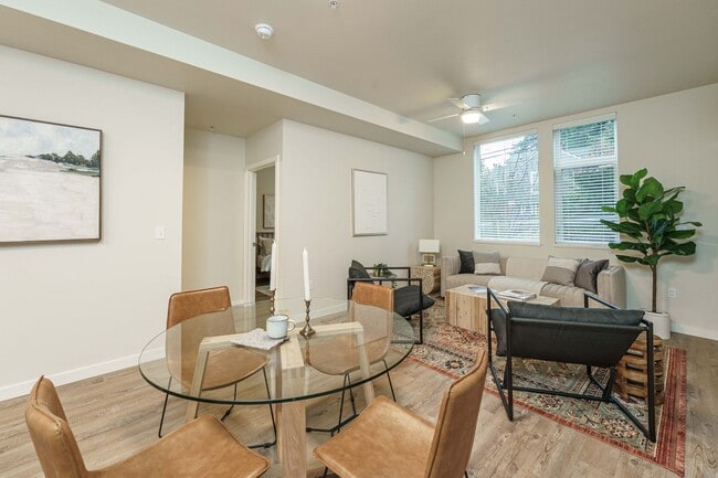 Interior Photo - The Woods on Marquam Hill