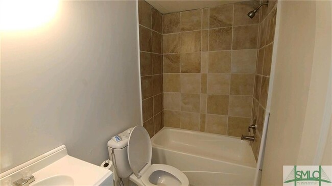 Building Photo - 168 Otter Way