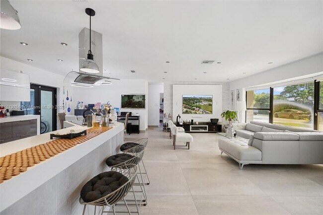 Foto del edificio - 20375 NE 22nd Pl