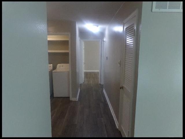 Foto del edificio - 1813 Sanford Dr