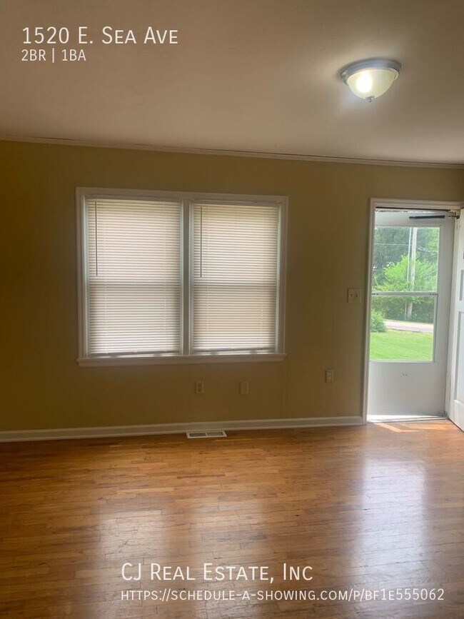 Foto del edificio - 1520 E Sea Ave