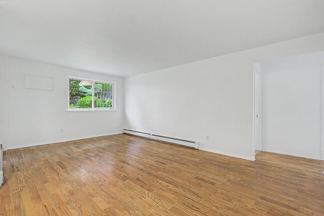 Foto del edificio - 345 N Broadway