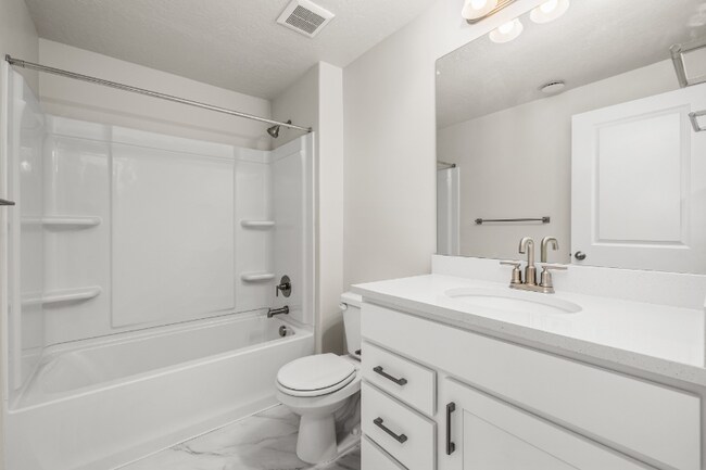 Foto del edificio - 3958 W Harmony Dr