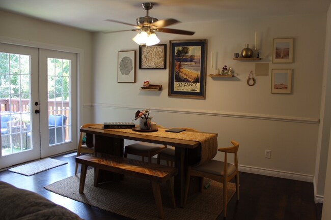 Foto del edificio - 2166 Catlin Ct