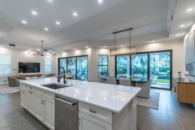 Building Photo - 16394 Corsica Way