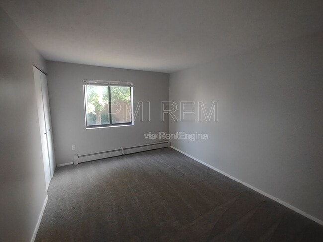 Foto del edificio - 14235 Triskett Rd