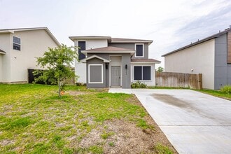 Building Photo - 2203 Durazno Ct