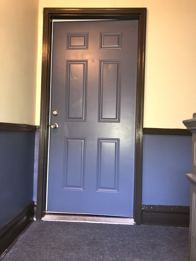 Photo - 4242 W Adams St