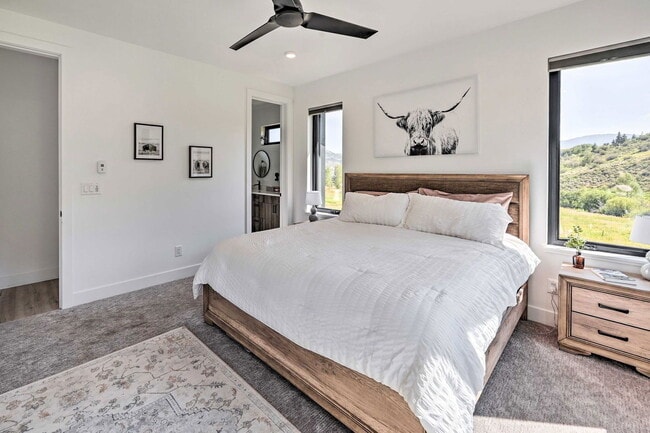 Building Photo - 30610 Boot Ct