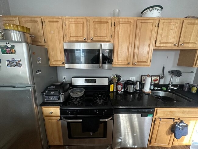 Foto del edificio - 93 Hillside St