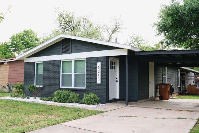 Building Photo - 6213 Haney Dr