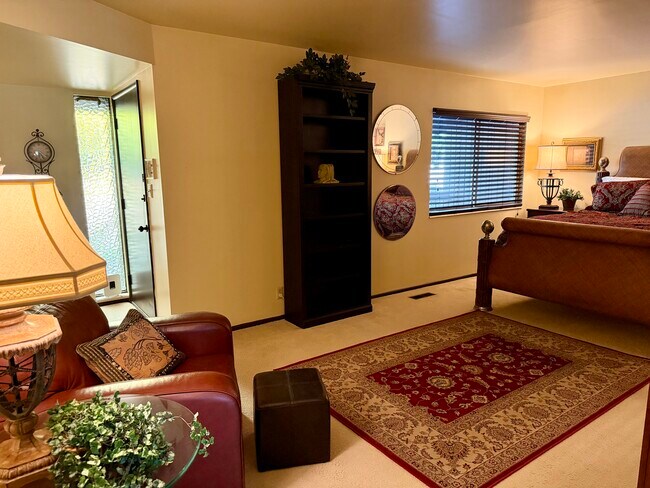 Foto del edificio - 5058 Three Fountains Cir