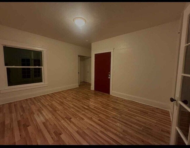 5227 Living Room - 5223 Bancroft Ave