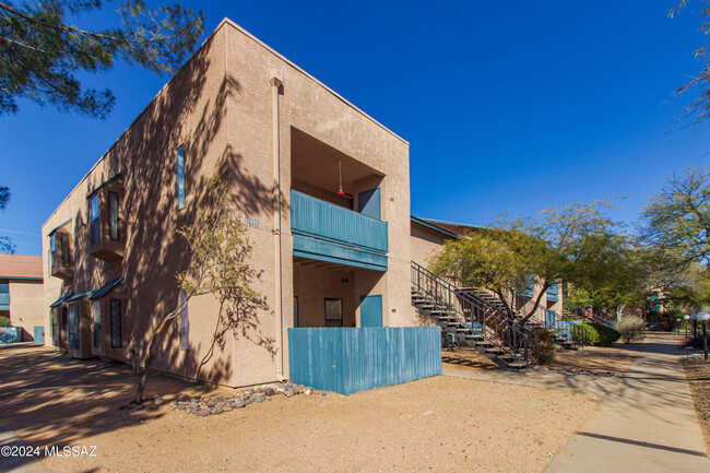 Building Photo - 8080 E Speedway Blvd