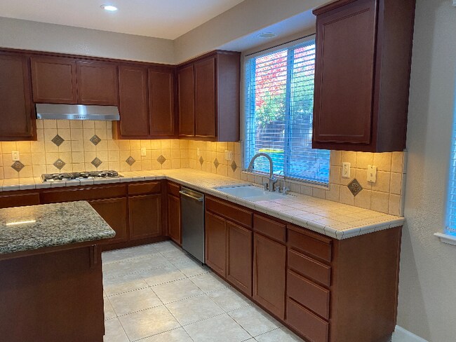 Foto del edificio - 4028 Windsor Point Pl