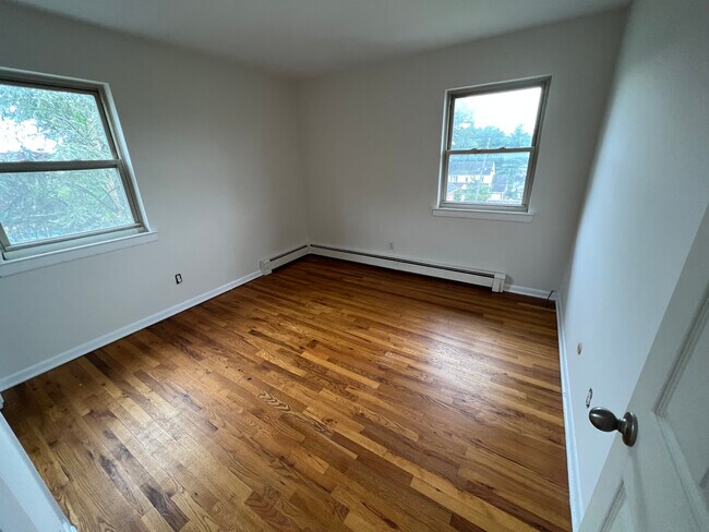 Foto del edificio - 422 Plateau Ave