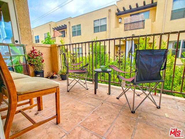 Foto del edificio - 5132 W Maplewood Ave