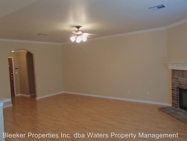 Foto del edificio - 3 br, 2 bath House - 411 River Bluff Circle