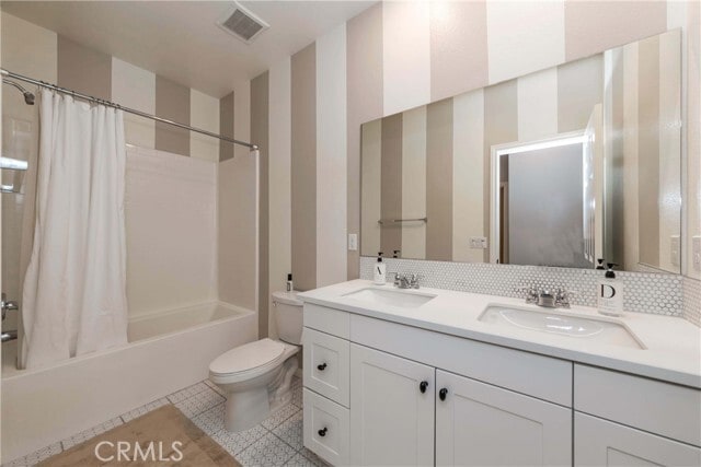 Building Photo - 1705 Almond Tree Pl