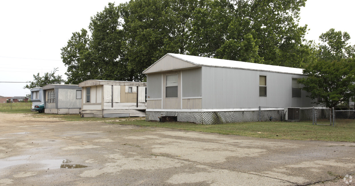 Foto principal - Bluebonnet Mobile Home Park