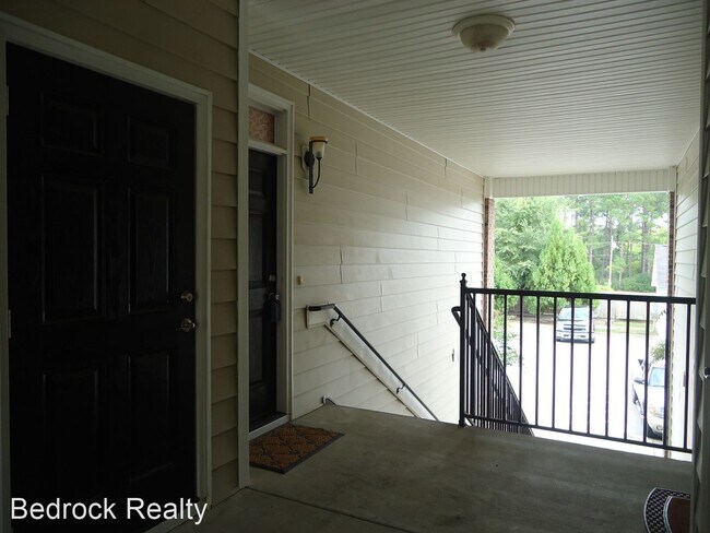 Building Photo - 2 br, 2 bath House - 2645 McArthur Landing...