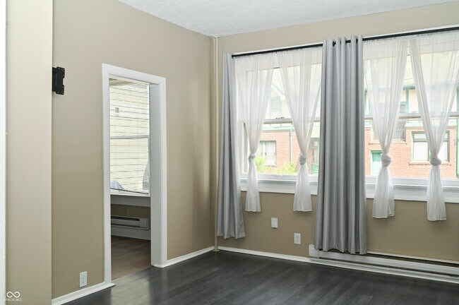 Foto del edificio - 1717 N Talbott St