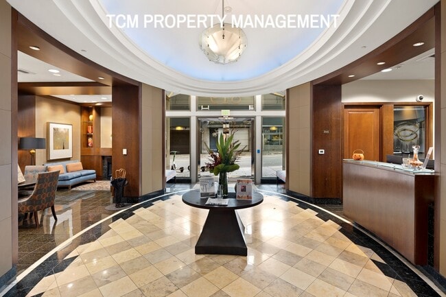 Building Photo - 819 Virginia St