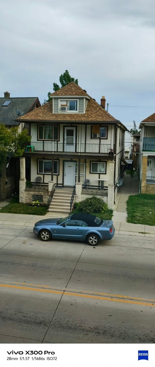 Building Photo - 3320 Holbrook