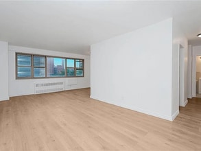 Building Photo - 444 Neptune Ave