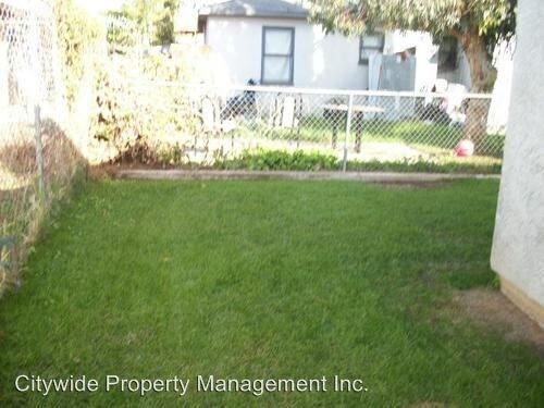 Foto del edificio - 3615-3617 Jewett Ave