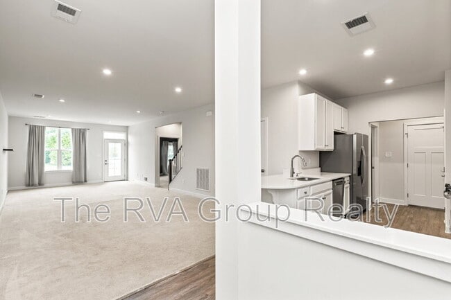 Building Photo - 9065 Spring Green Loop
