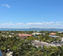 Building Photo - 151 Crandon Blvd