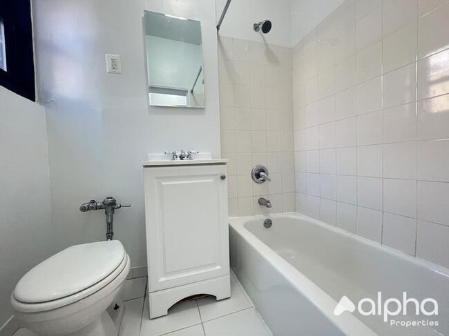 Building Photo - 1 bedroom in New York NY 10029